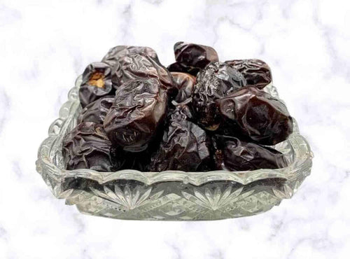 Ajwa dates (Ajwa Khajoor)