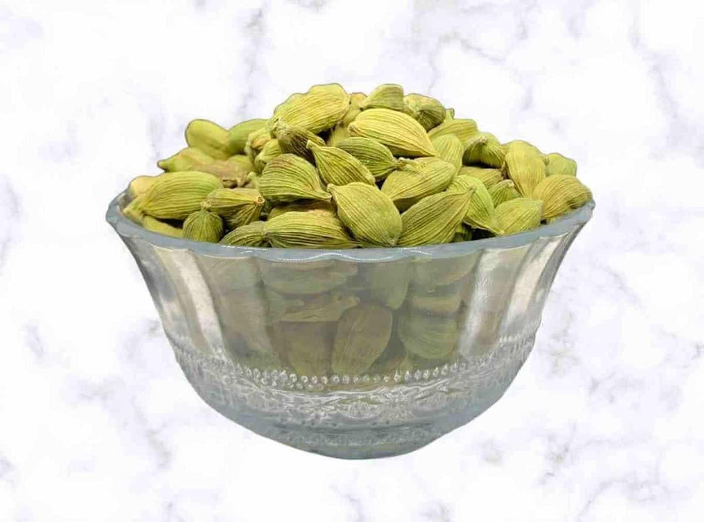 Green Cardamom | Elaichi | Elakkai | ilaayachee | Elakki | Yalakulu